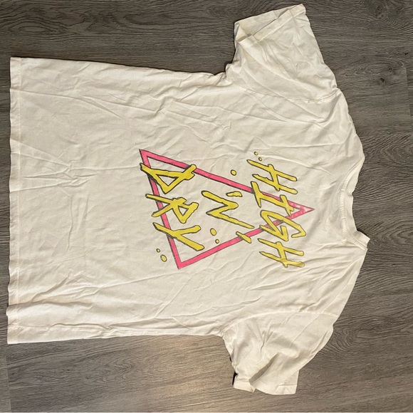 Daydreamer Def Leppard t-shirt BNWOT - Picture 5 of 6